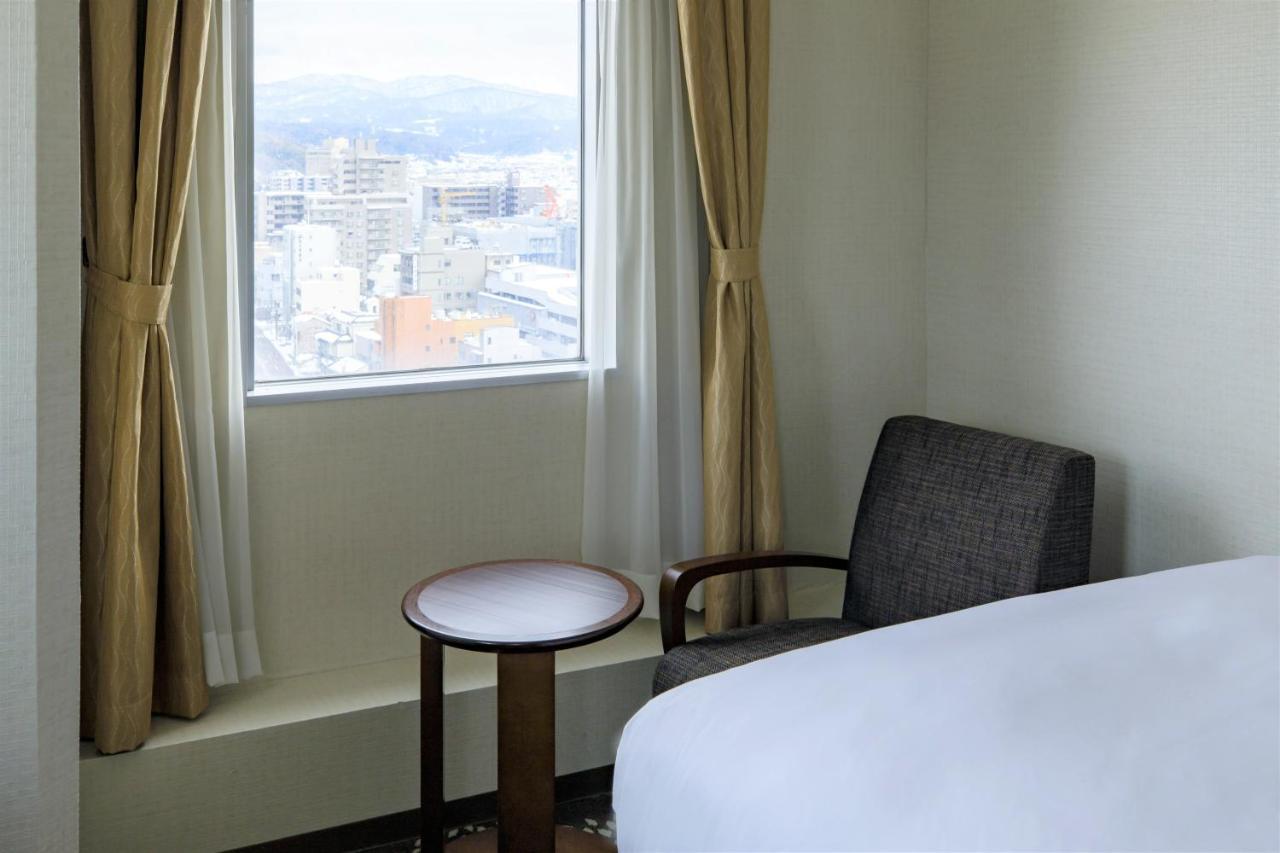 Ana Holiday Inn Kanazawa Sky, An Ihg Hotel Exterior foto