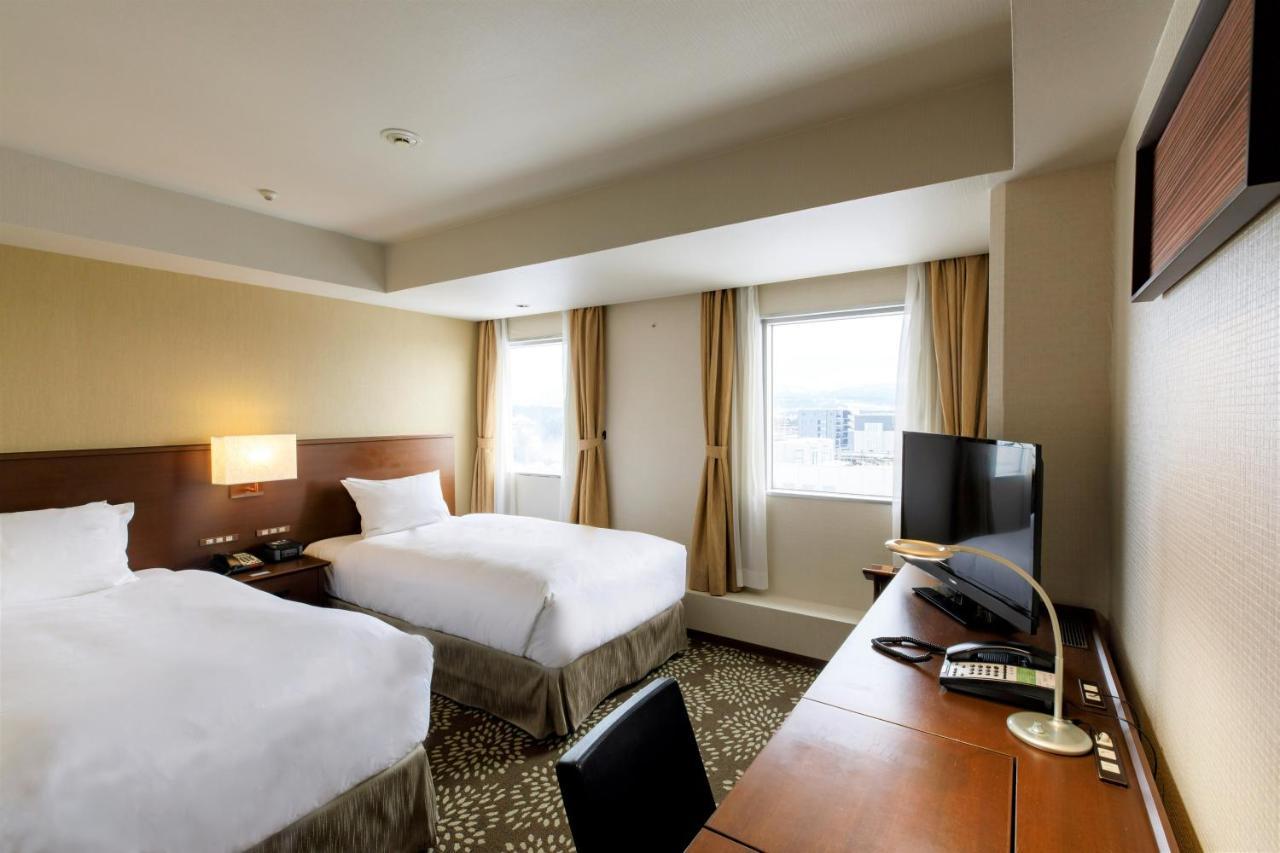Ana Holiday Inn Kanazawa Sky By Ihg Exterior foto