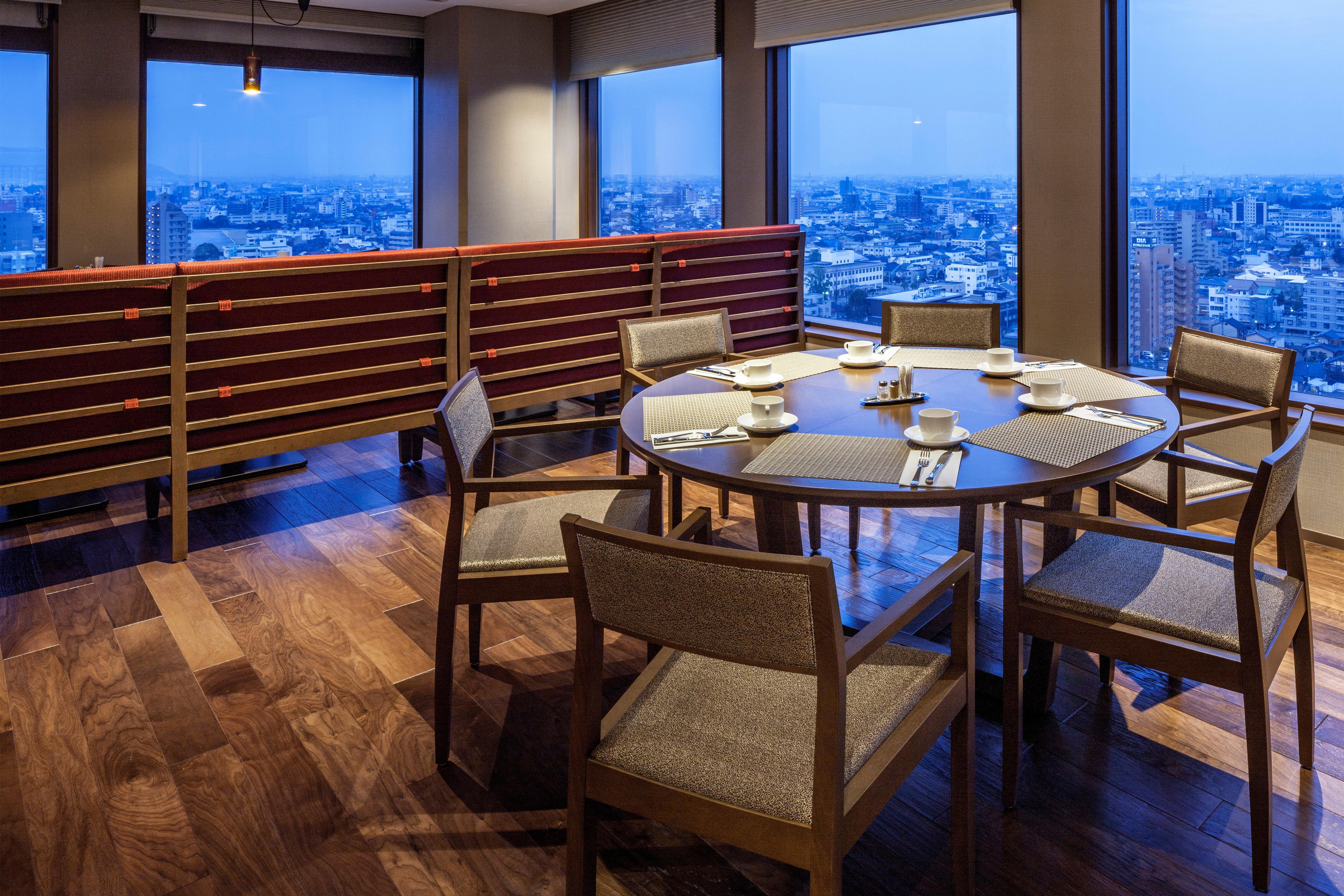 Ana Holiday Inn Kanazawa Sky By Ihg Exterior foto